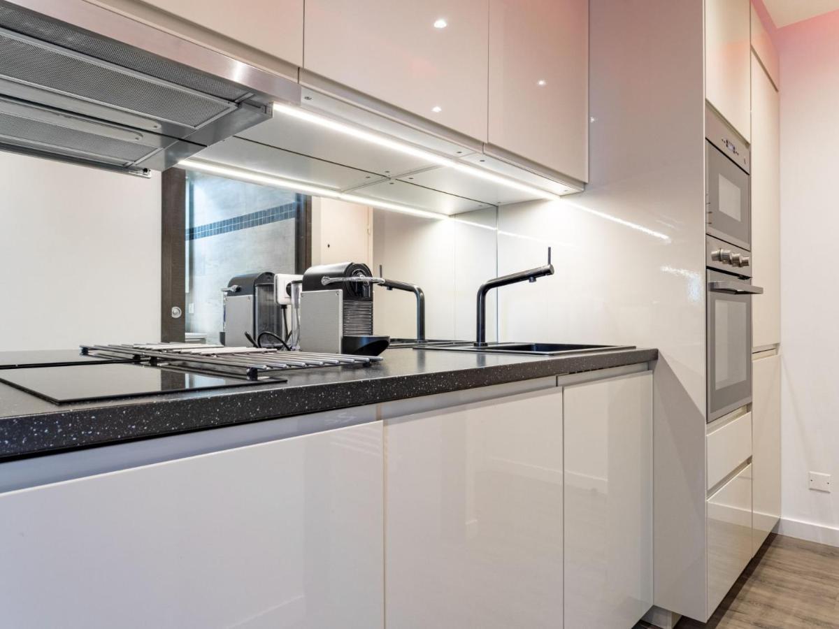 Apartment Les Patios-7 By Interhome Saint Tropez Bagian luar foto